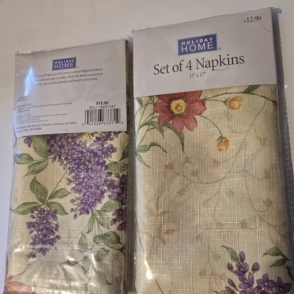Holiday Home Floral Napkins Set - Cream and Purple